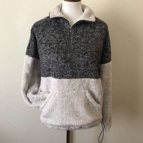 Fuzzy Turtleneck Pullover Zip-up Sweater - Picture 6 of 7